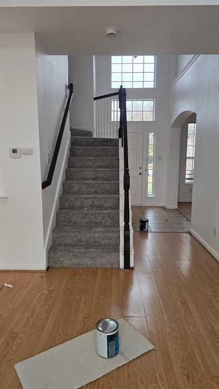 1005 Leoti Ln - Photo 3 of 29