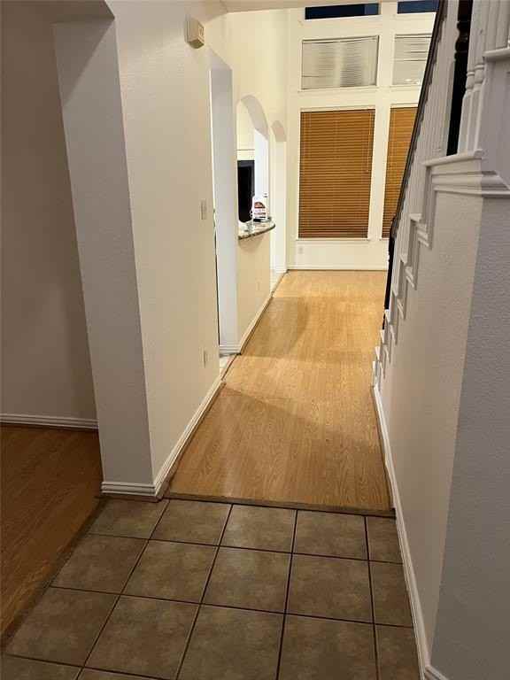 1005 Leoti Ln - Photo 7 of 29