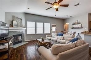 305 Highland Glen Dr - Photo 7 of 13