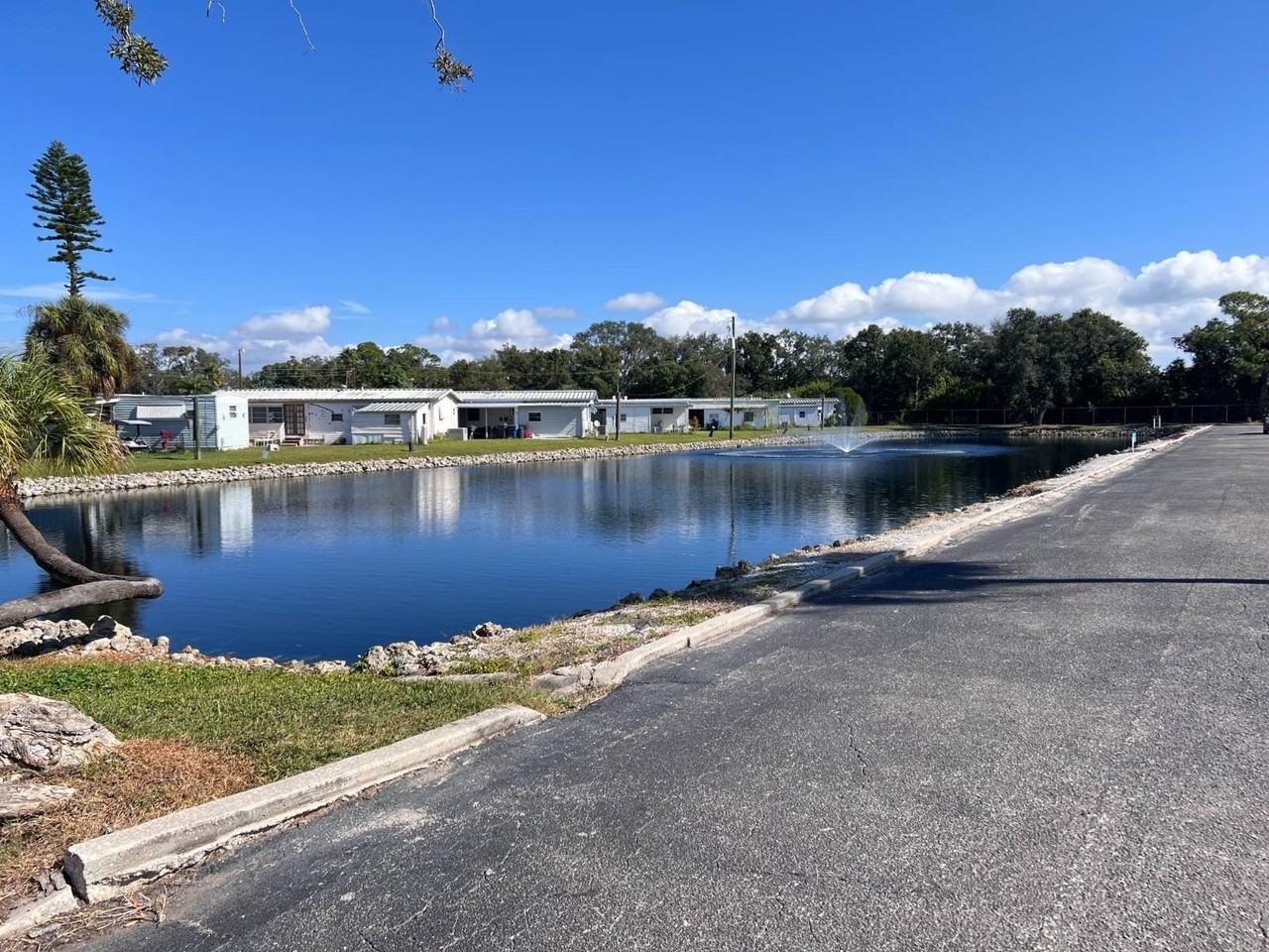 6515 15th St E #H20 - Photo 5 of 16