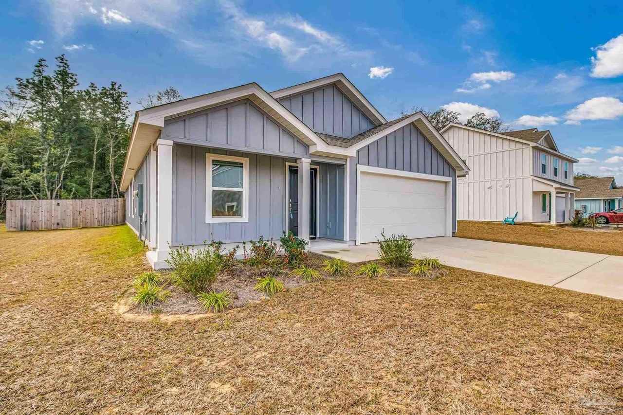 4719 Eagles Ridge Rd - Photo 2 of 45