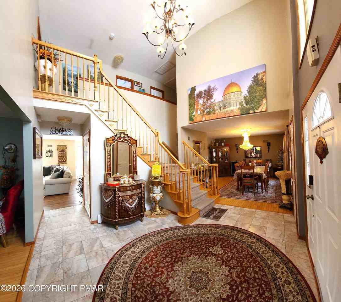 602 Little Mayfair Ct - Photo 4 of 41