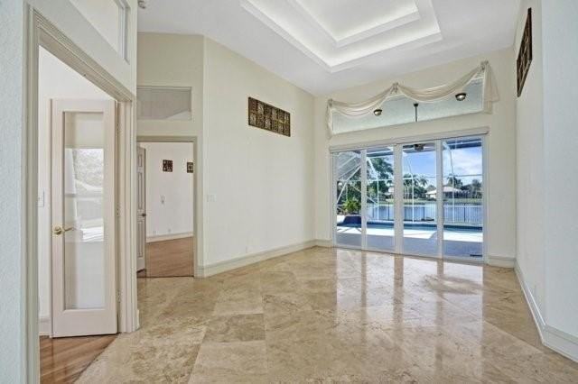 6419 Nw 99th Dr - Photo 5 of 26