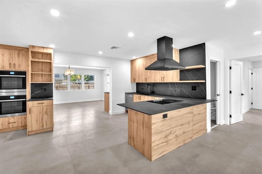 4640 Sw 25th Ter - Photo 4 of 33