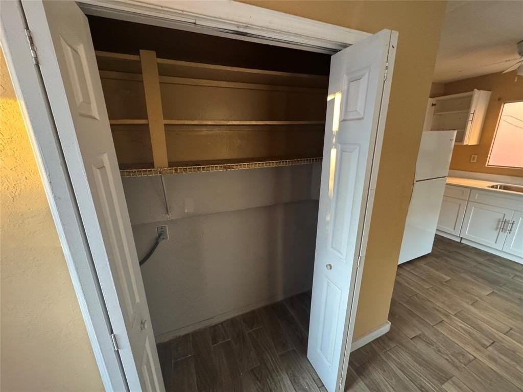 2131 Lincoln St #A - Photo 4 of 11