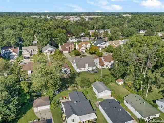 18884 Lathers St - Photo 7 of 31