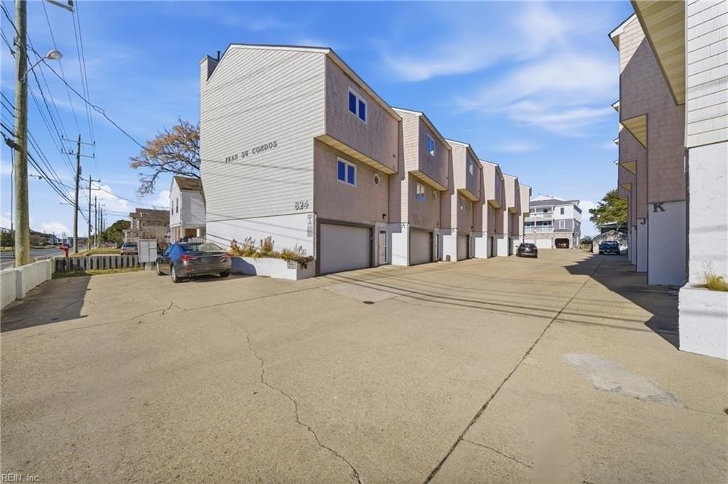 824 W Ocean View Ave #C - Photo 2 of 35