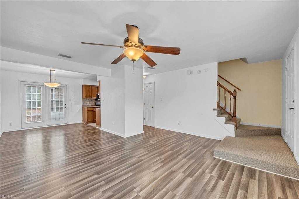 809 Huntly Dr - Photo 5 of 18