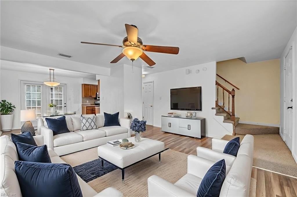 809 Huntly Dr - Photo 6 of 18