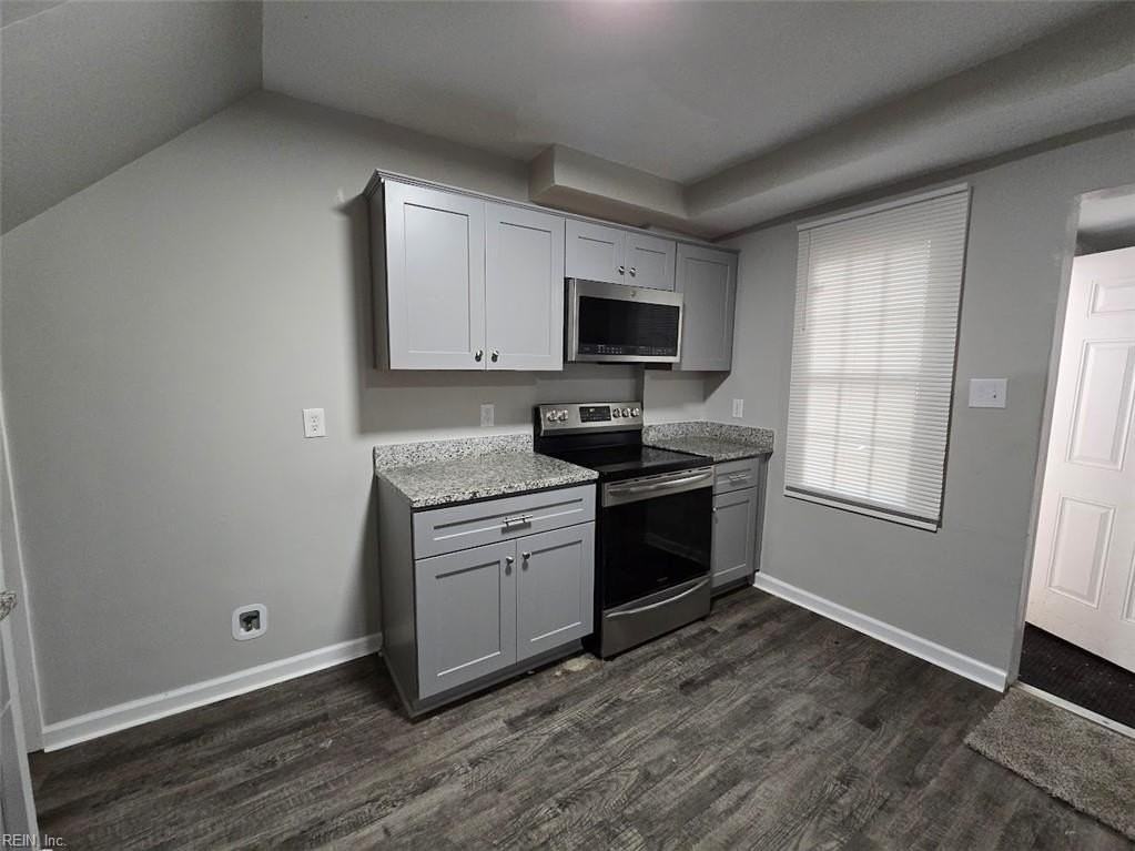 21 Farragut St - Photo 2 of 10