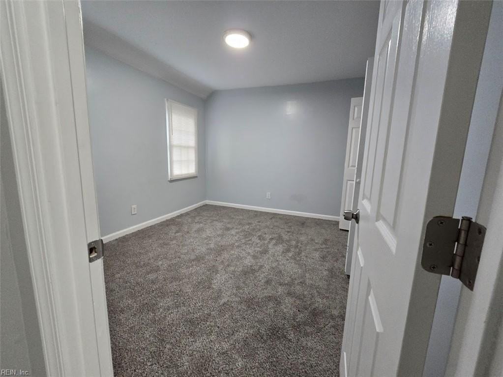 21 Farragut St - Photo 7 of 10