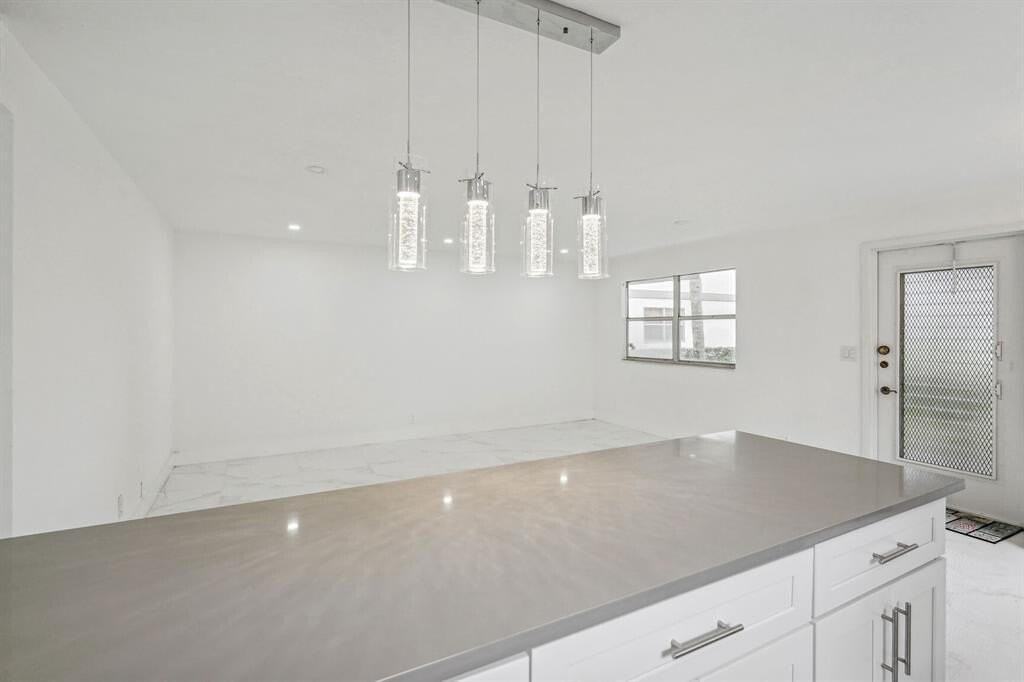 100 Monaco C - Photo 4 of 13