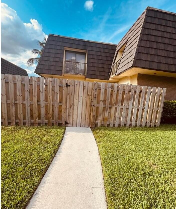 4626 Cherry Rd - Photo 4 of 8