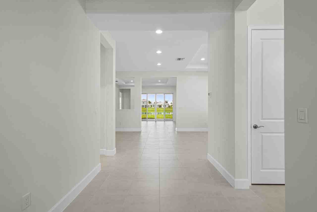 14184 Lace Bark Ln - Photo 4 of 50