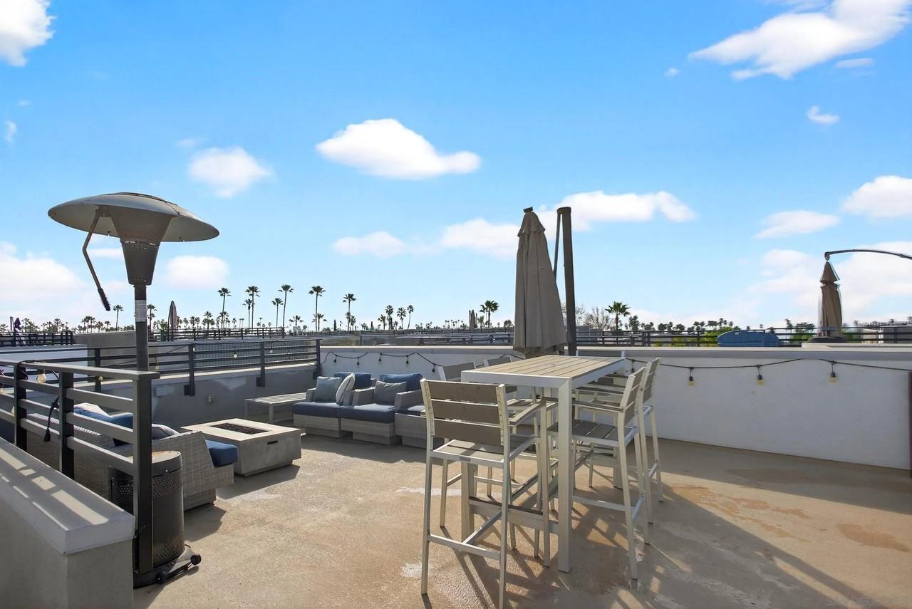 1566 Vista Del Mar Way Unit 2 #2 - Photo 4 of 50