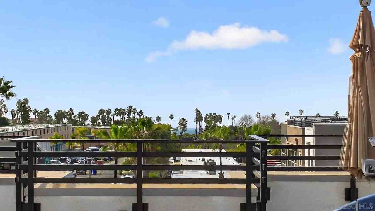 1566 Vista Del Mar Way Unit 2 #2 - Photo 5 of 50