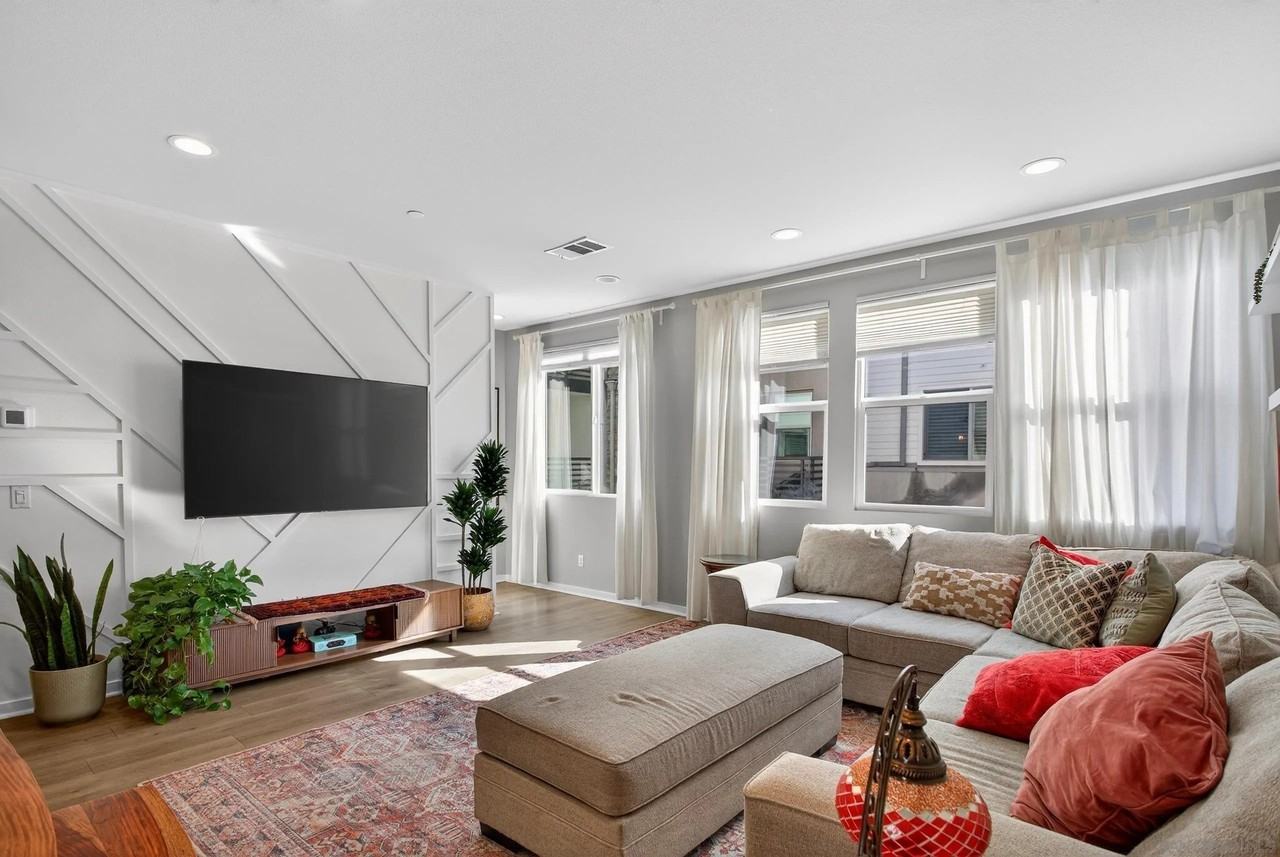 1566 Vista Del Mar Way Unit 2 #2 - Photo 6 of 50