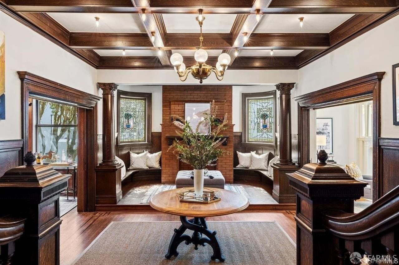 1461 Page St - Photo 4 of 36