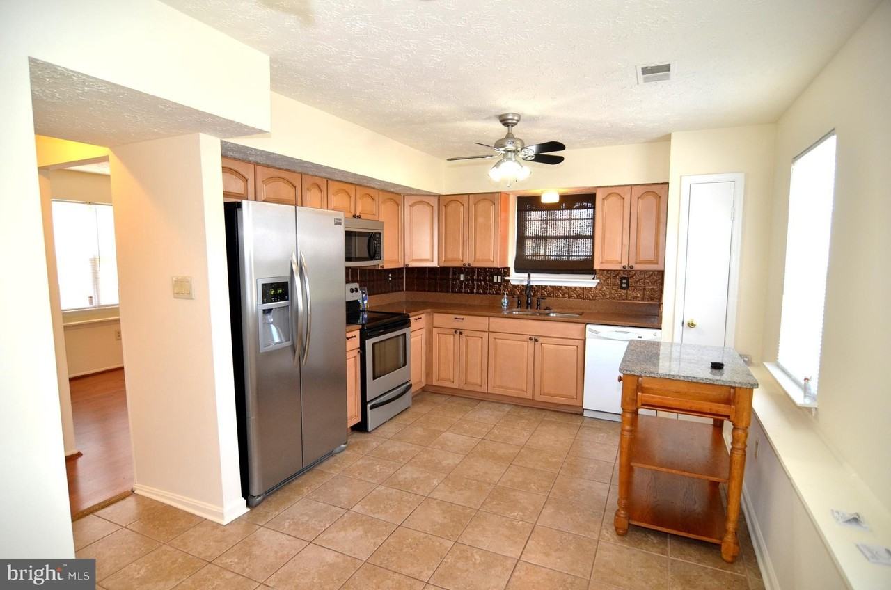 2165 Freemantle Ct - Photo 6 of 25