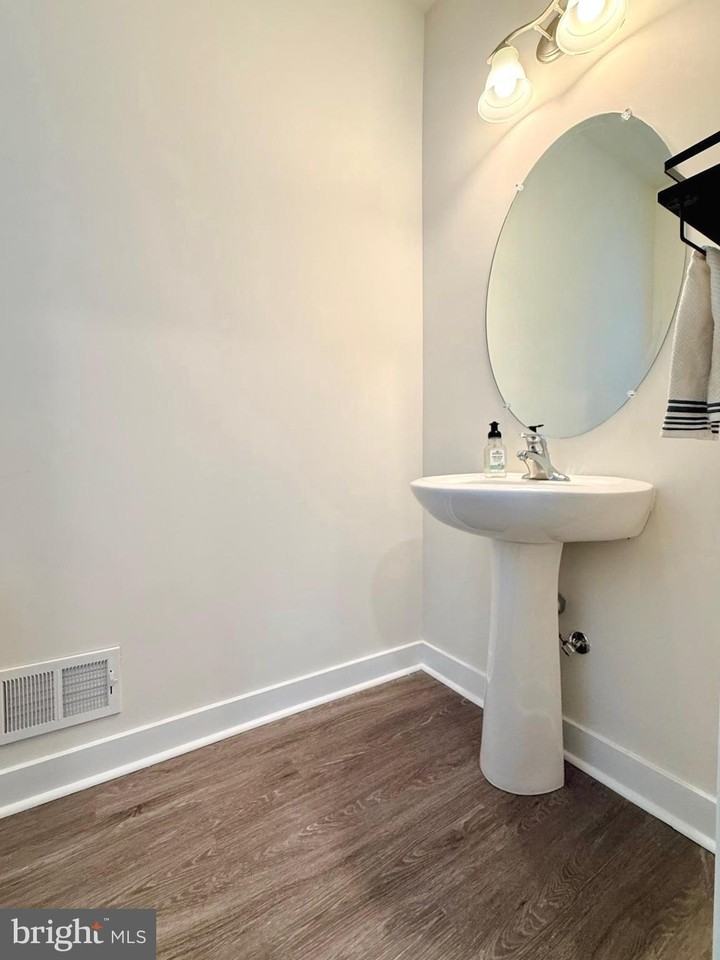 44 Independence Ct - Photo 6 of 28