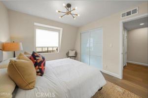 featured image of 511 S El Molino Ave #17