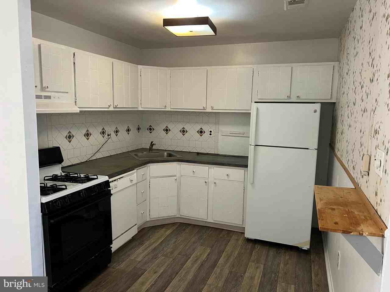 9926-00 Haldeman Ave Unit 43 #43 - Photo 4 of 18