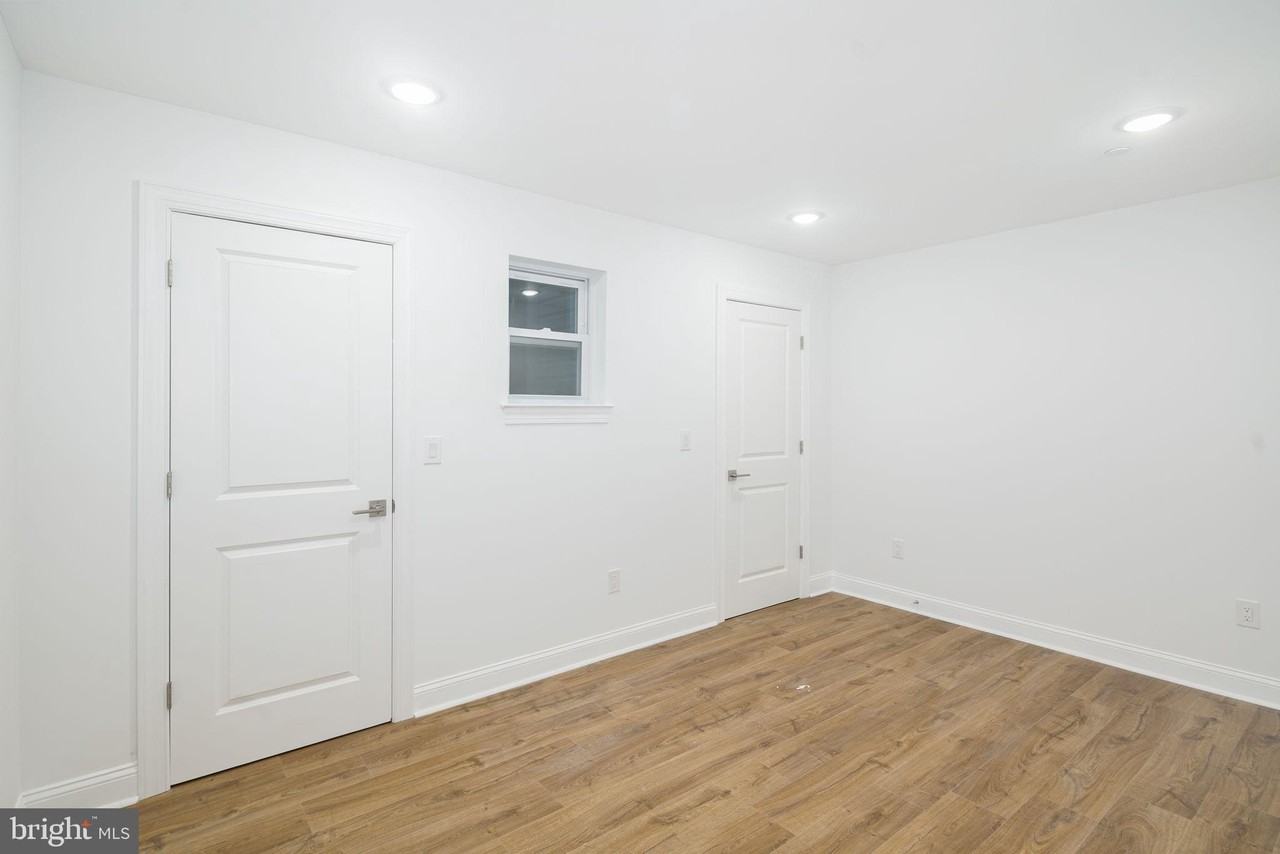 653 N Preston St Apt 3 #3 - Photo 4 of 14