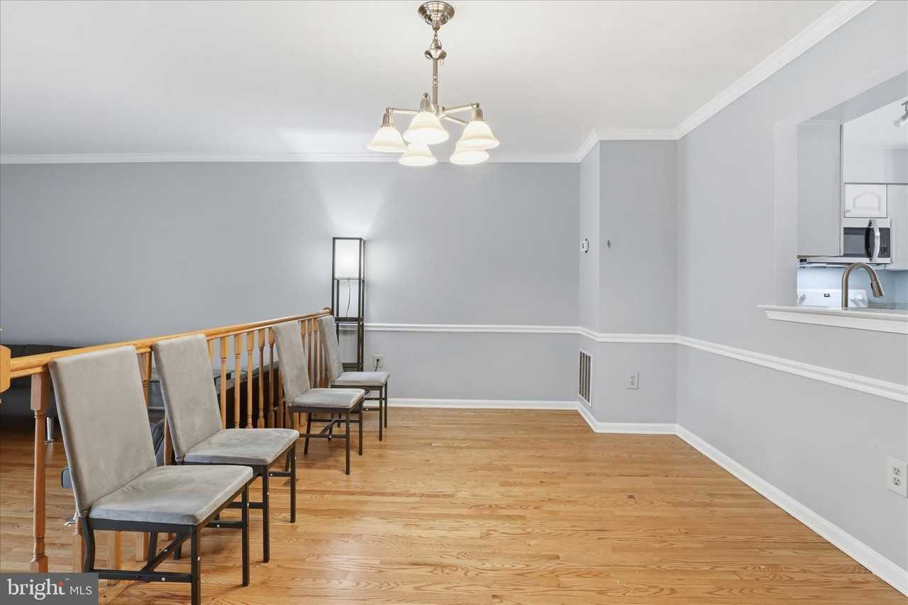 6105 Castletown Way - Photo 7 of 32