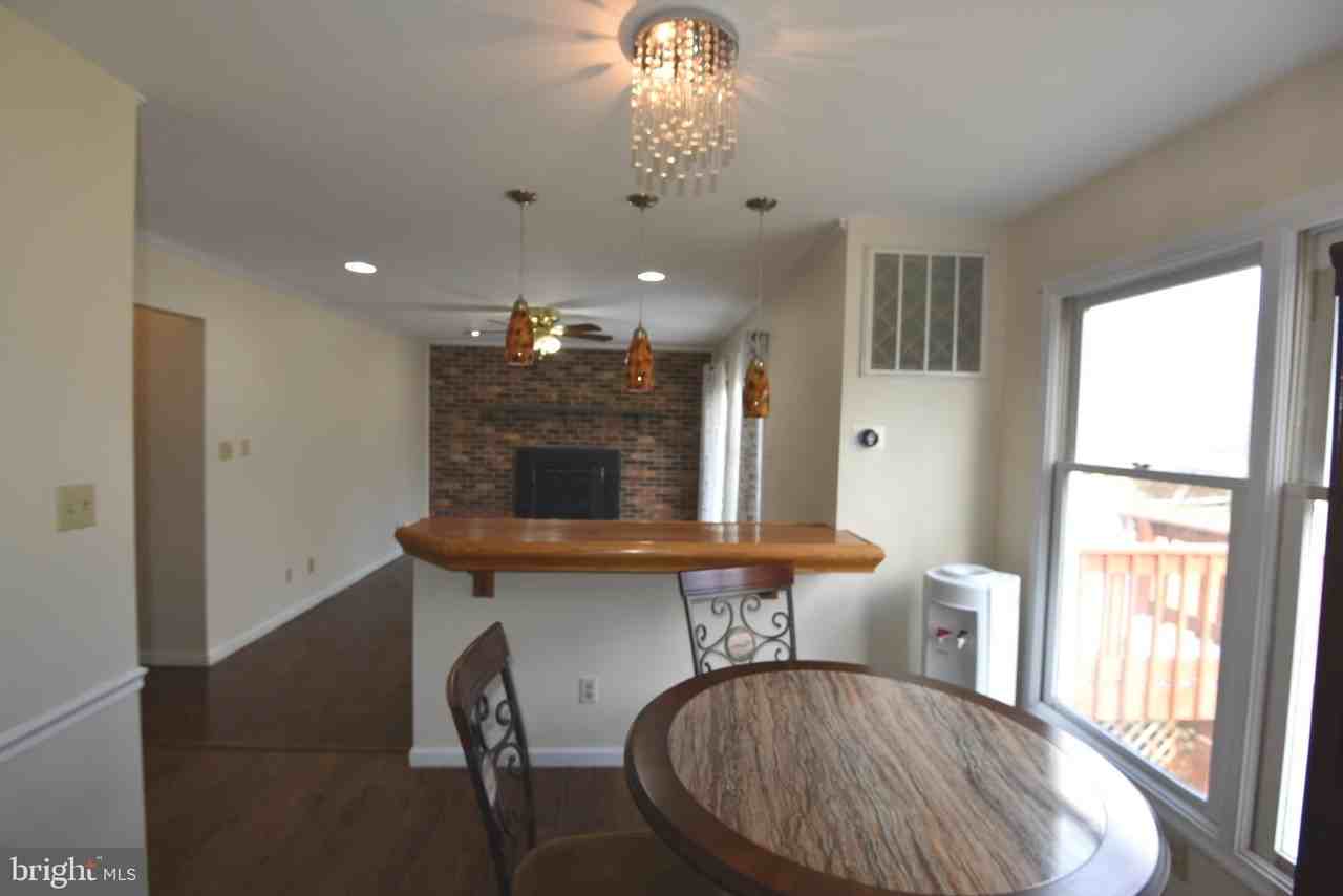 20040 Bobwhite Ln - Photo 5 of 24