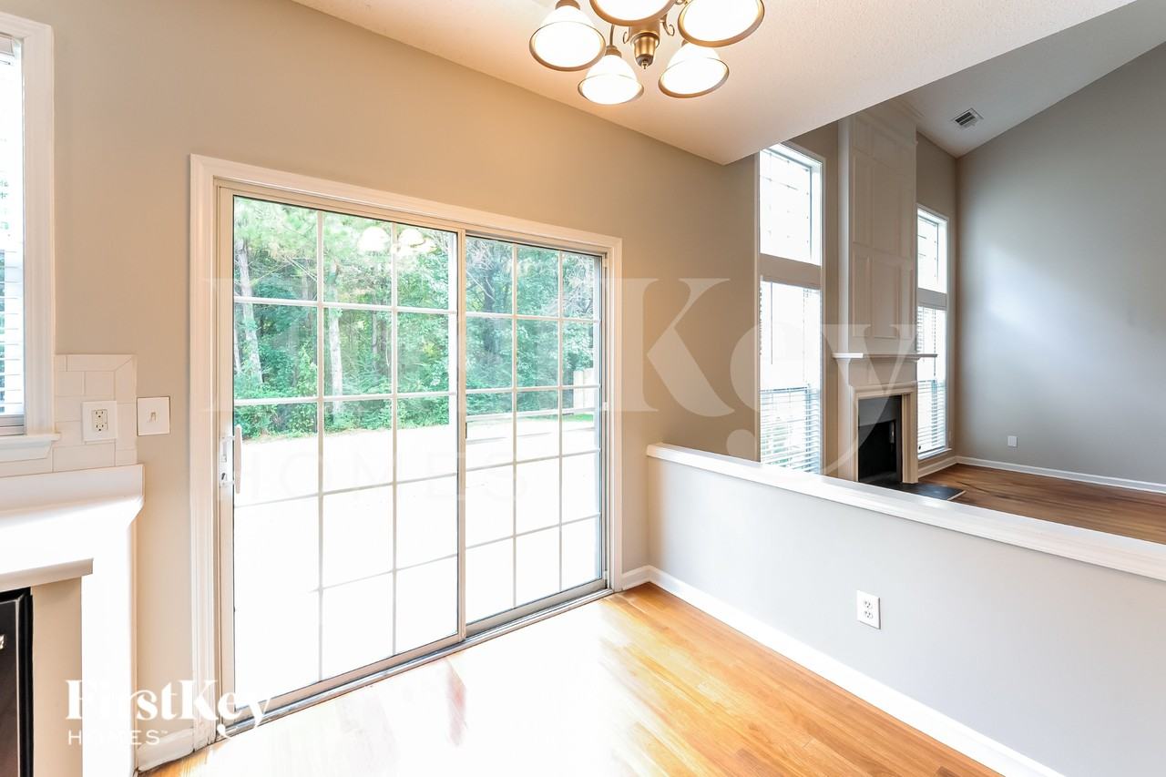 504 Mullein Trce - Photo 5 of 15