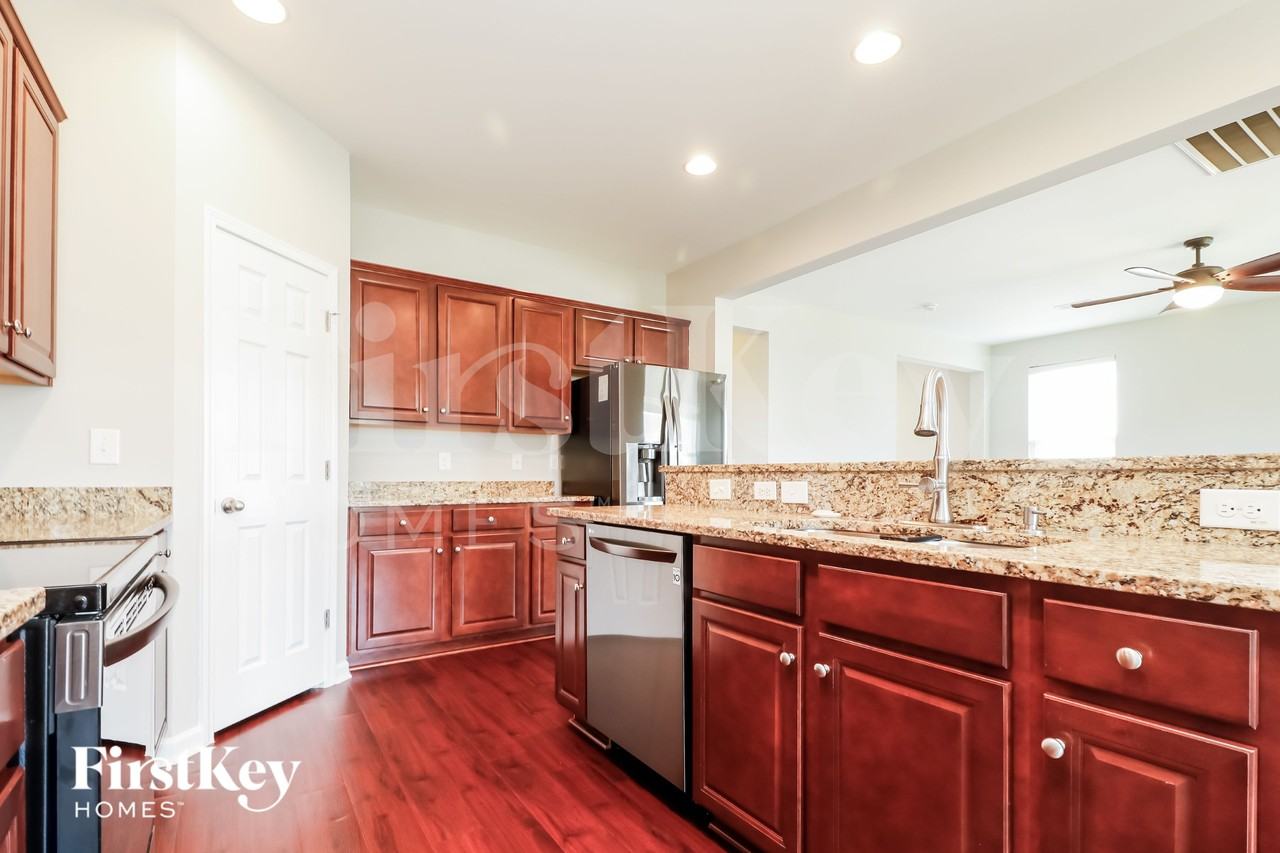 1655 Eider Down Dr - Photo 6 of 15