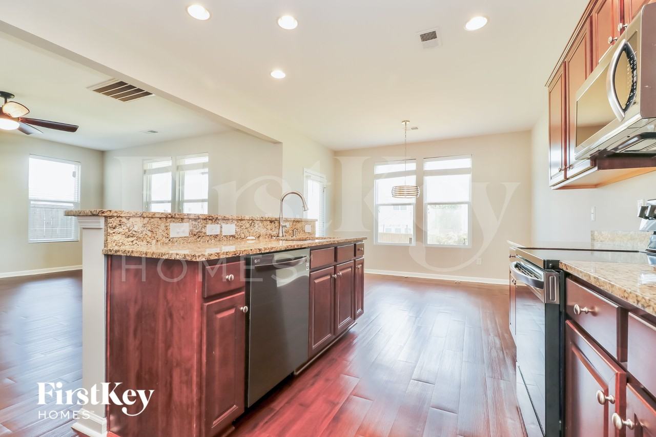 1655 Eider Down Dr - Photo 7 of 15