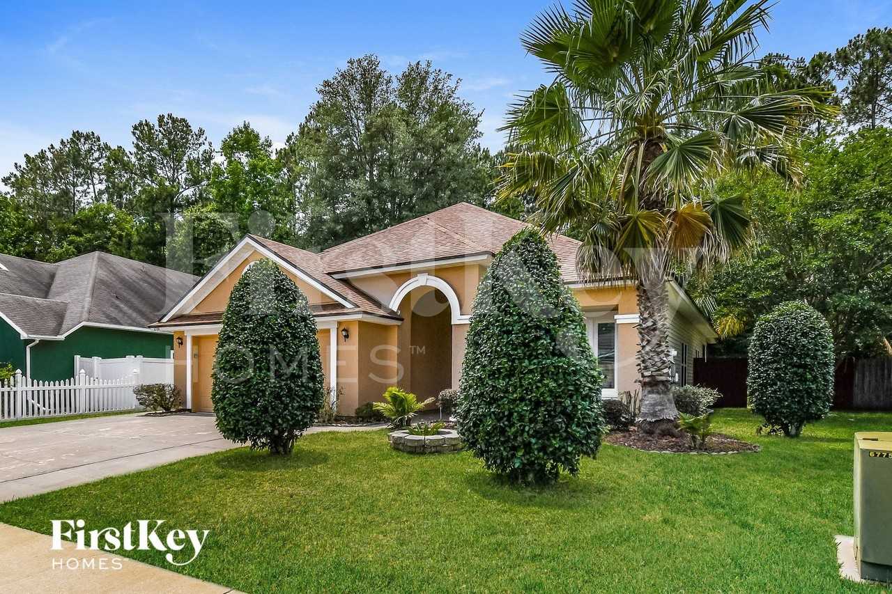 2764 Wood Stork Trl - Photo 2 of 15