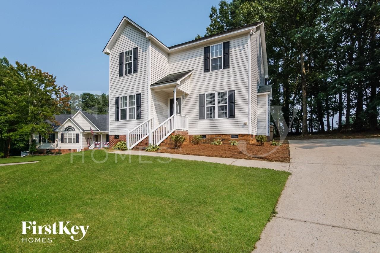 136 Wood Bend Ct - Photo 2 of 16