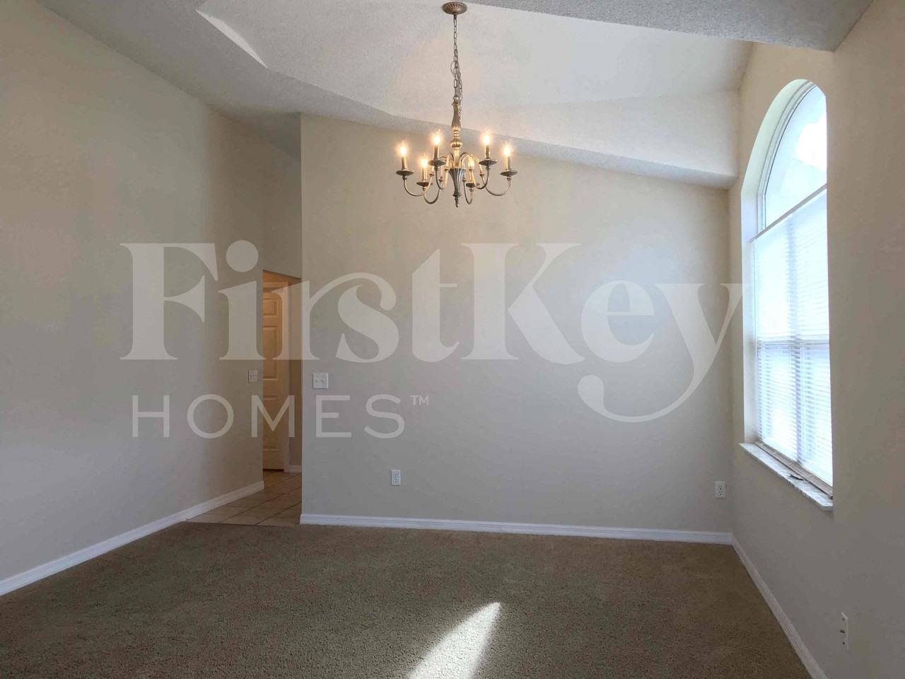 601 Celito Dr - Photo 4 of 26