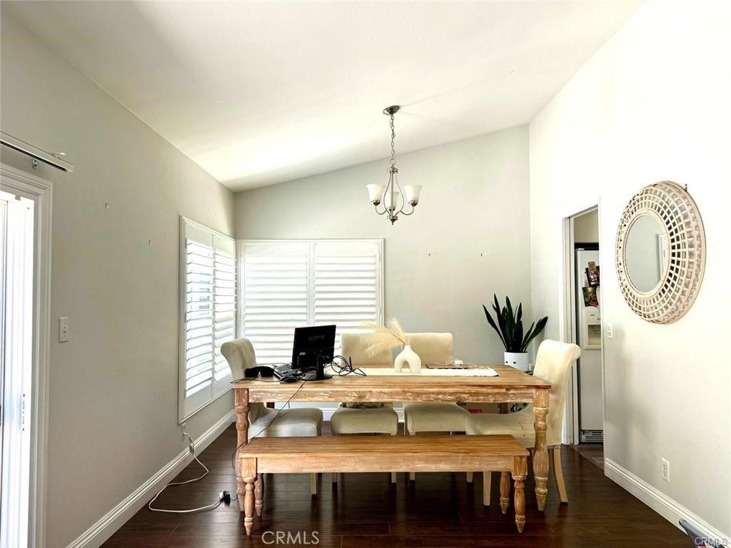 48 Golden Star - Photo 5 of 12