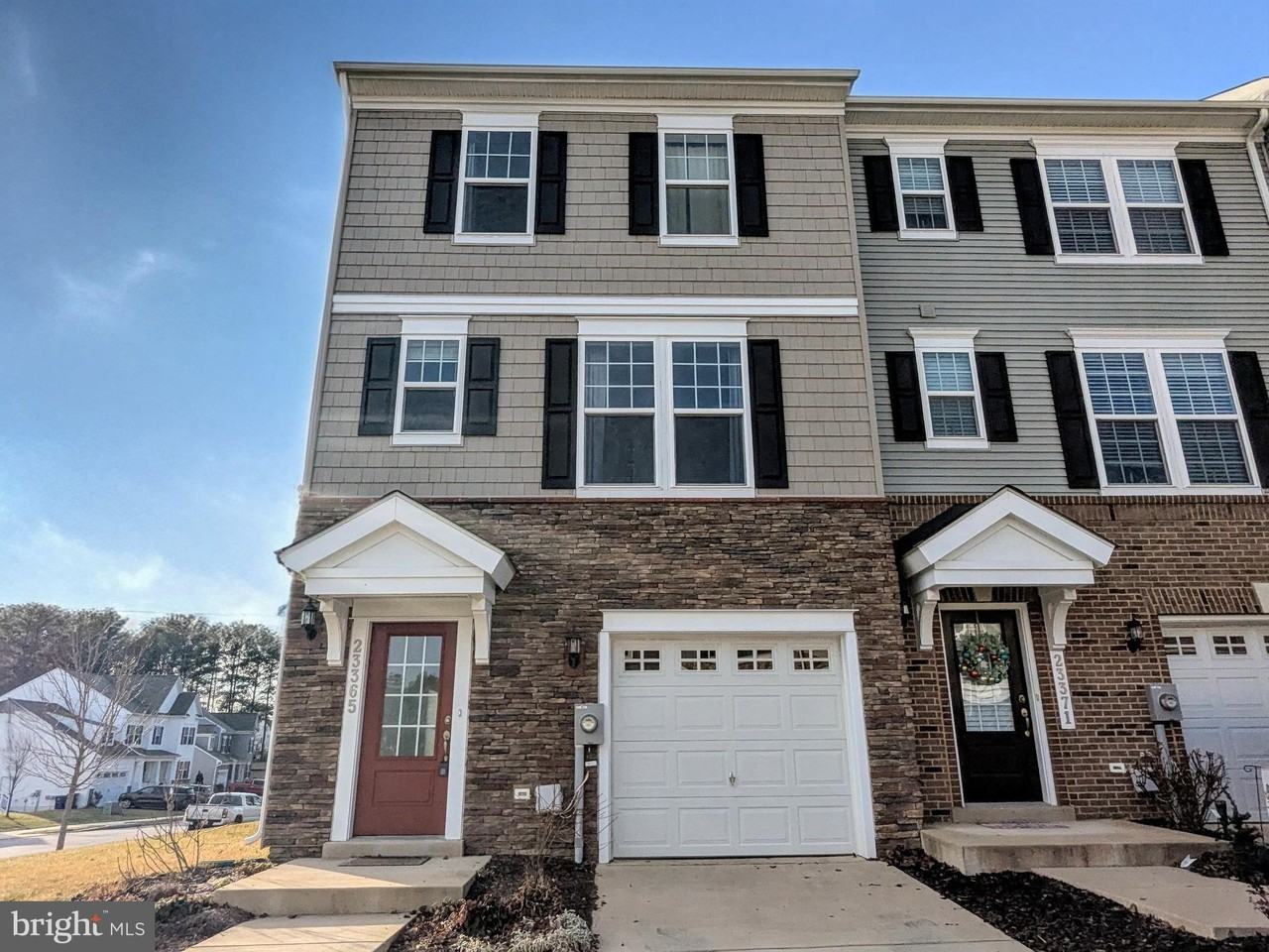 23365 Leyland St - Photo 7 of 15