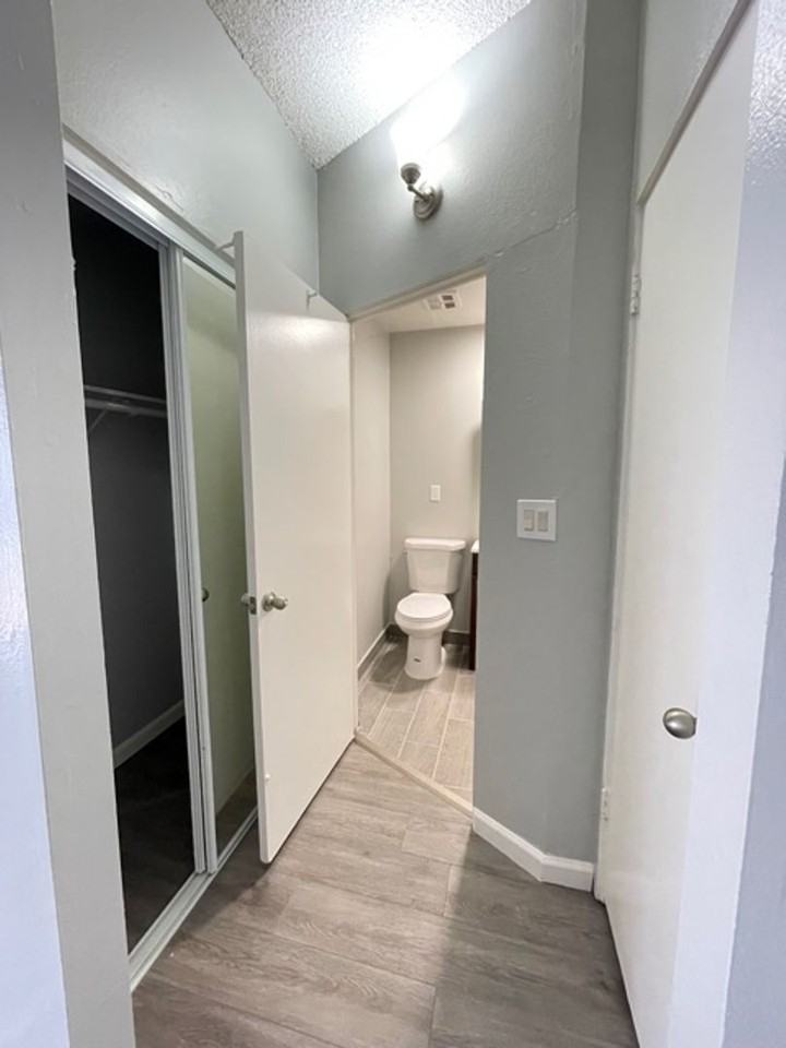 2600 8th - Photo 6 of 36