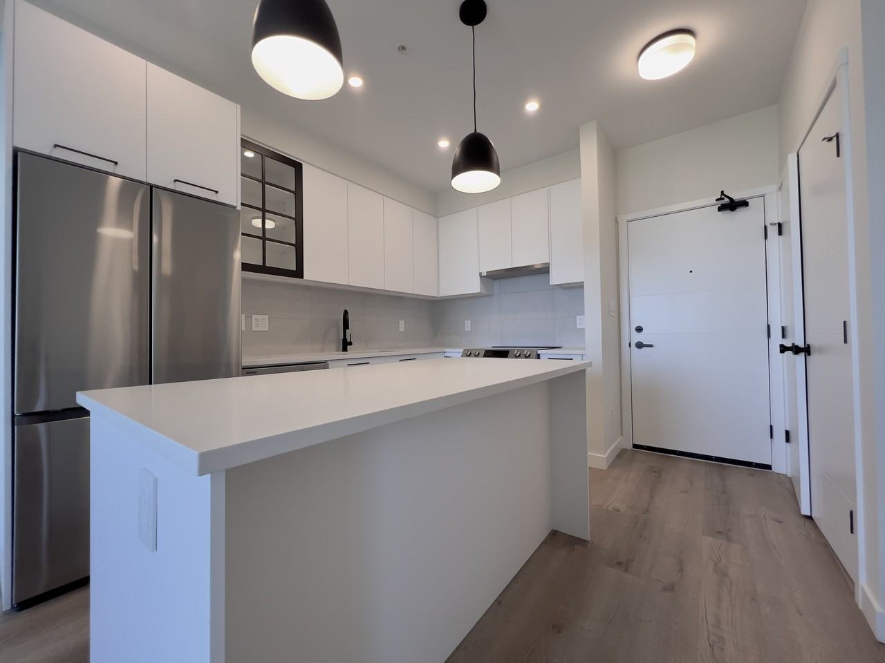 8117 200A Street #6xx - Photo 2 of 15