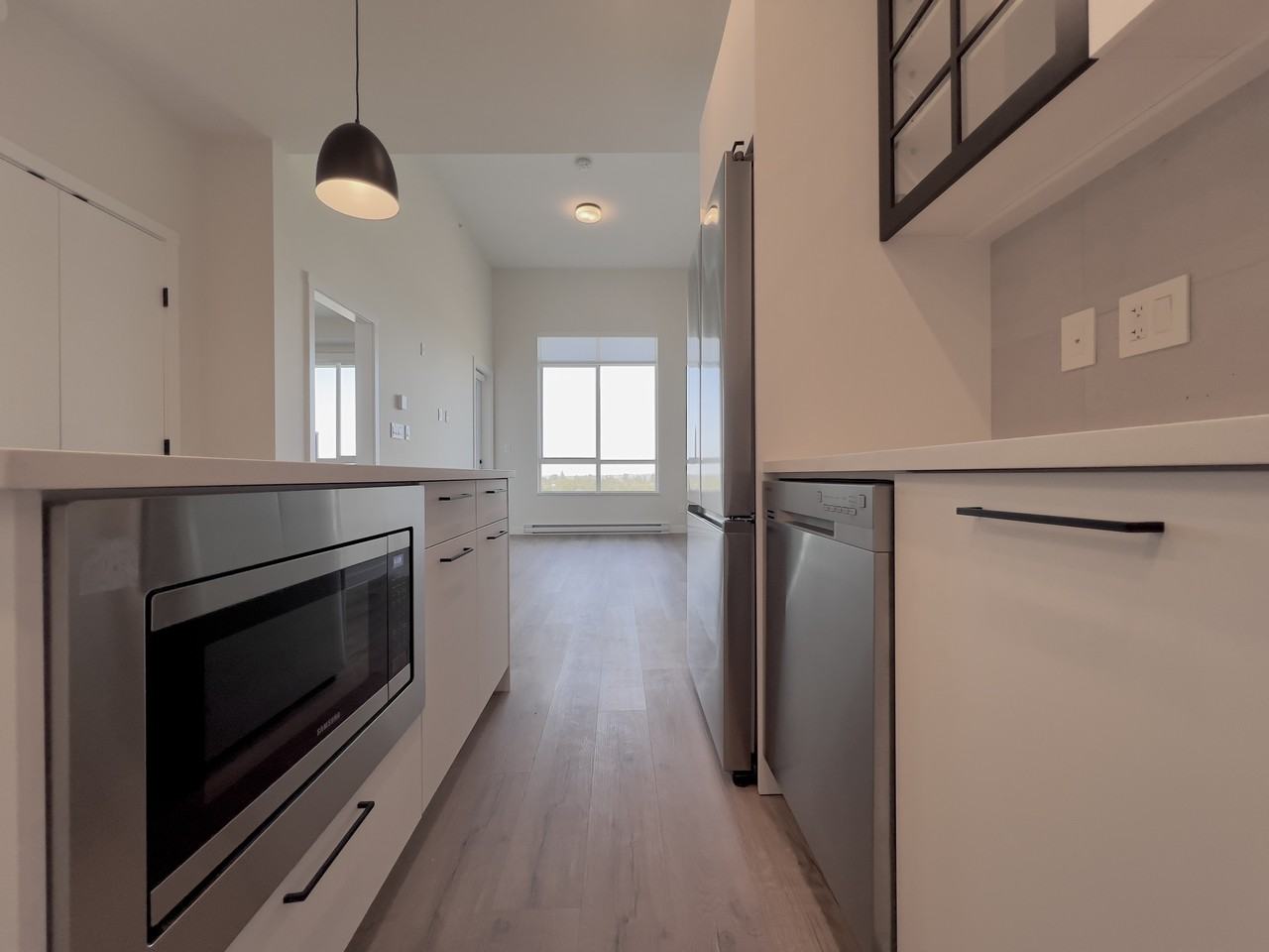 8117 200A Street #6xx - Photo 3 of 15