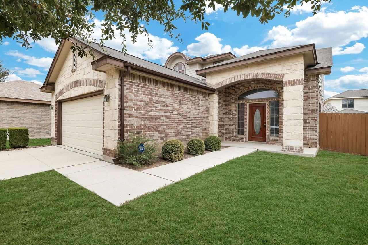 10410 Weser Ln - Photo 3 of 23