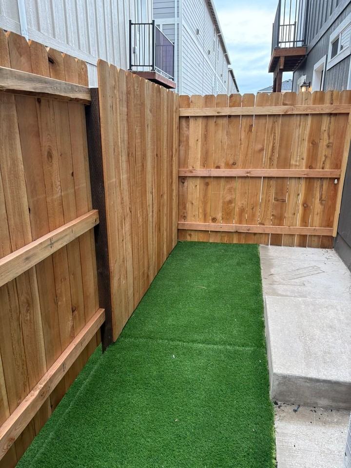 7869 28th St - Photo 7 of 7