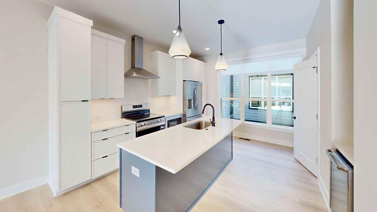 407 407 Devender Lane - Photo 3 of 42