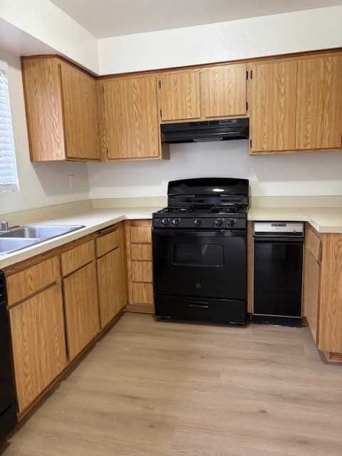 1814 N Vineyard Ave ##F - Photo 5 of 29