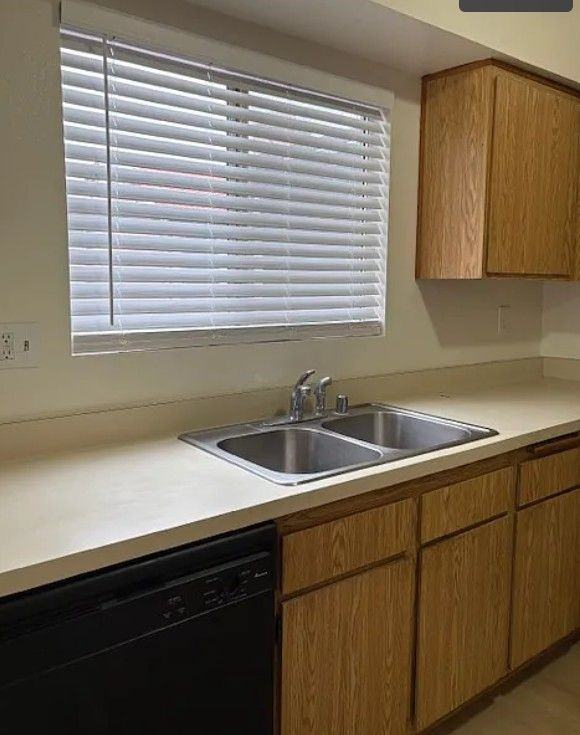 1814 N Vineyard Ave ##F - Photo 6 of 29