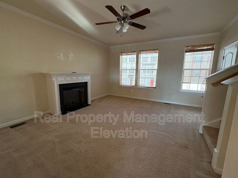 249 Schramm Loop - Photo 6 of 17