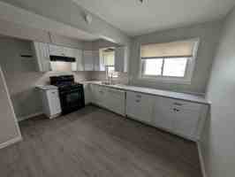 featured image of 13604 Oak Park Blvd