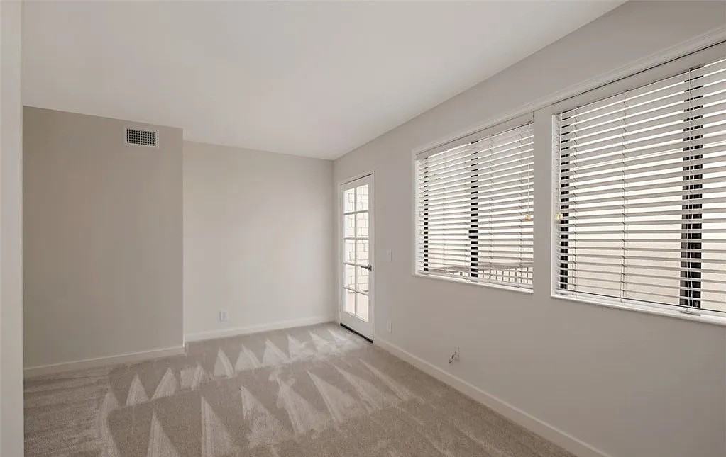 56 Chardonnay #37 - Photo 3 of 7