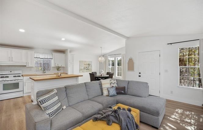 824 W 15Th St Trlr - Photo 4 of 6