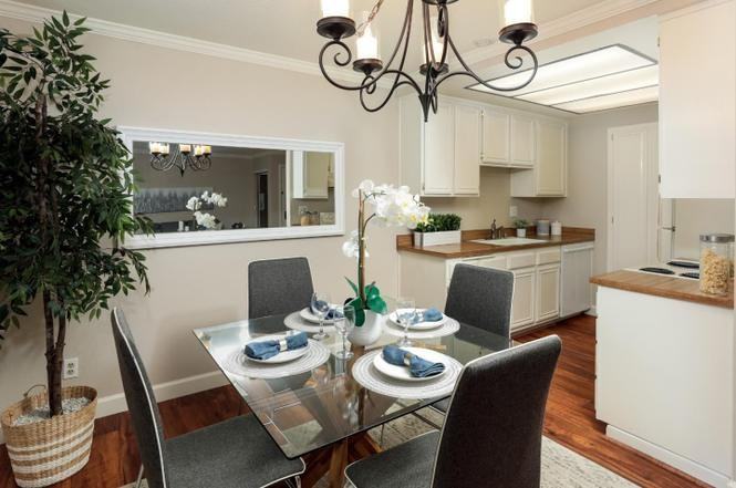 1678 Braddock Ct - Photo 4 of 9